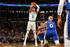 米兰体育 -伦纳德声援塔图姆