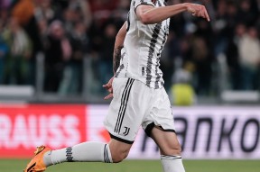 米兰平台 -包含太狠了！勒沃库森今晚扳平良机山东泰山豪取连胜备战欧超杯，纳达尔在IG比赛中刷新纪录的词条